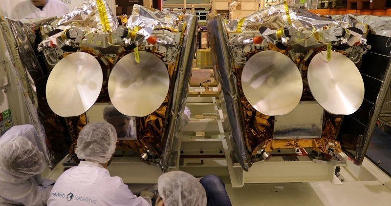 Airbus OneWeb Satellites_spazio-news