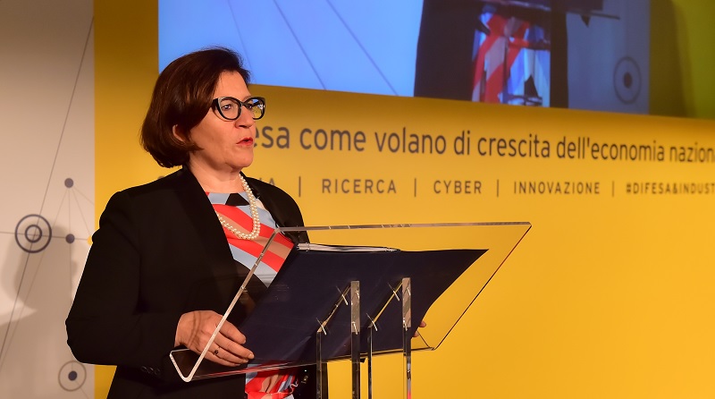 Ministro della Difesa, Elisabetta Trenta workshop Difesa come volano di crescita dell’economia nazionale