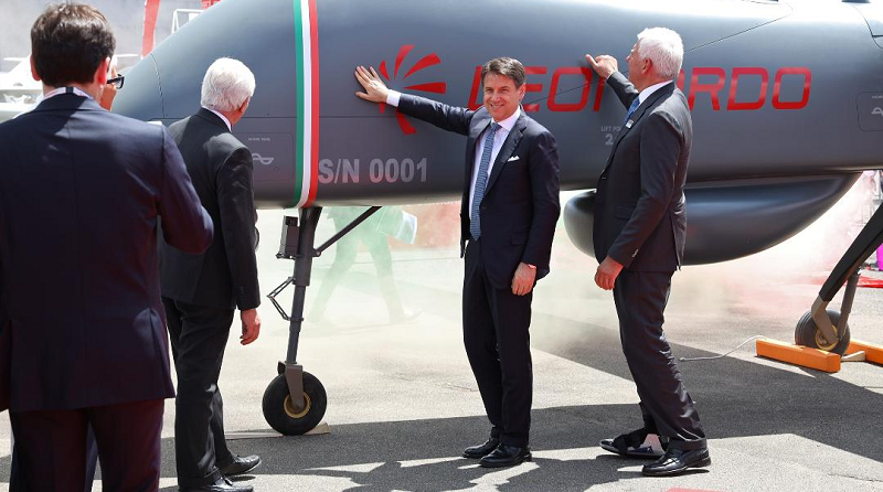 Leonardo presentazione drone Falco Xplorer - Conte e Profumo