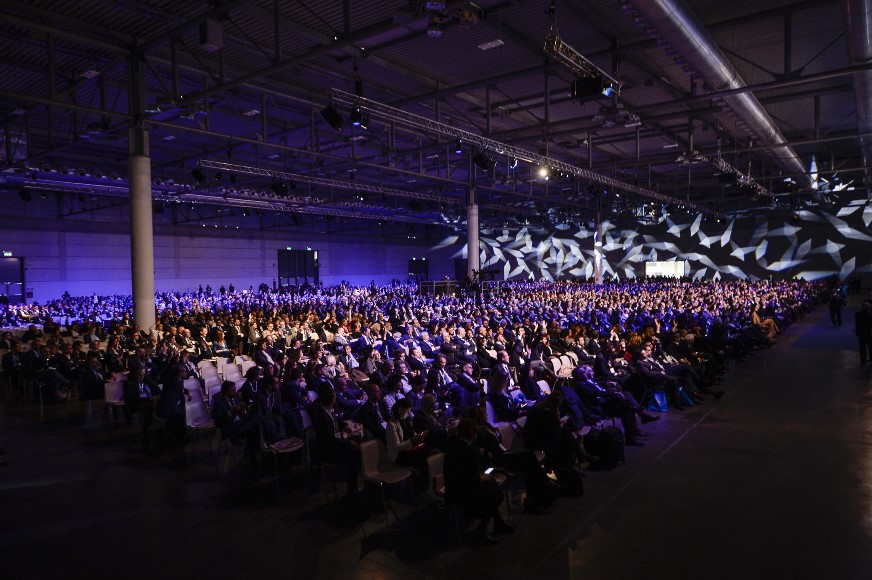 Summit, conferenza, Confindustria, Spazio-News Magazine